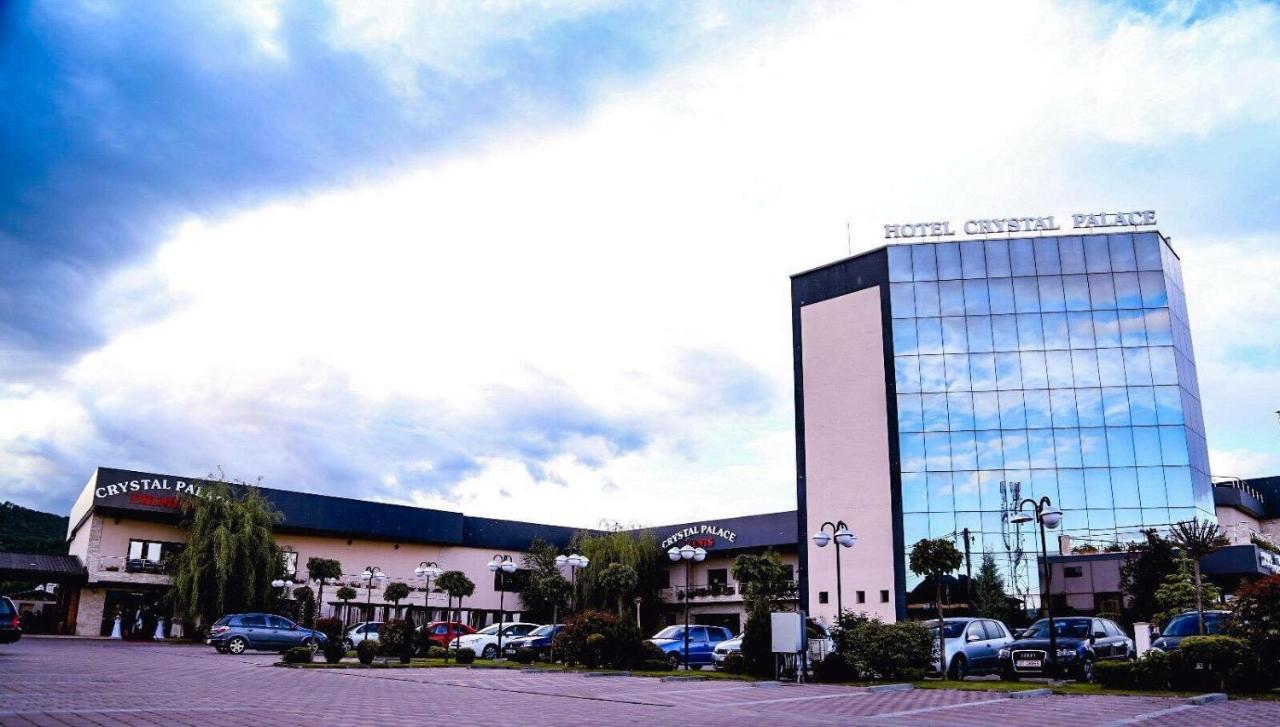 Râmnicu Vâlcea Hotel Crystal Palace المظهر الخارجي الصورة